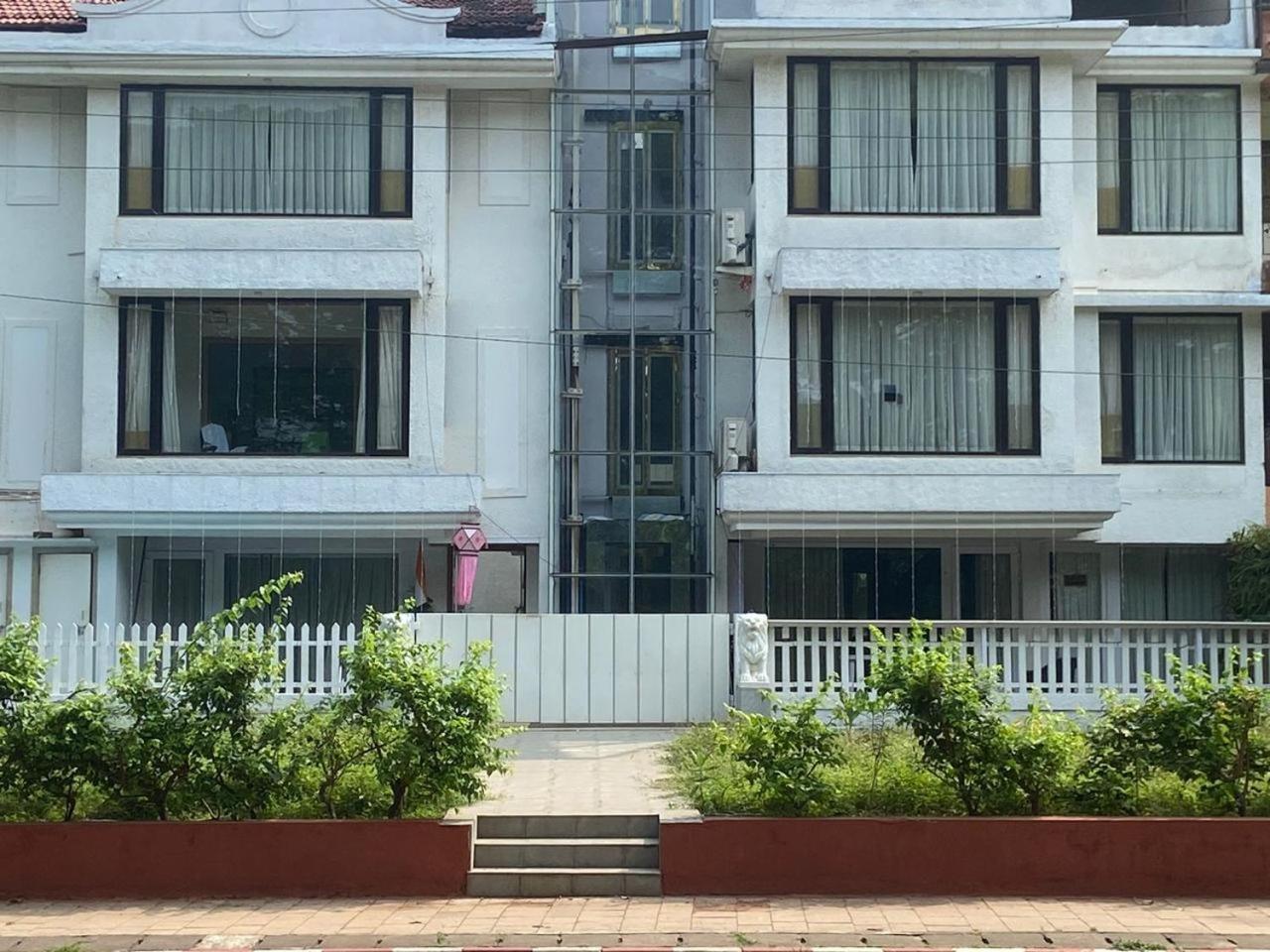 Beach Paradise Miramar Goa 帕纳吉 外观 照片